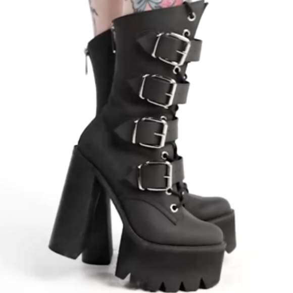 ISO KILLSTAR SHOES! - Picture 2 of 4